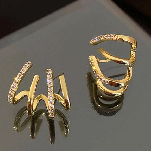 Gold tone Rhinestone Ear Cuff Earrings - Picture 2 of 4